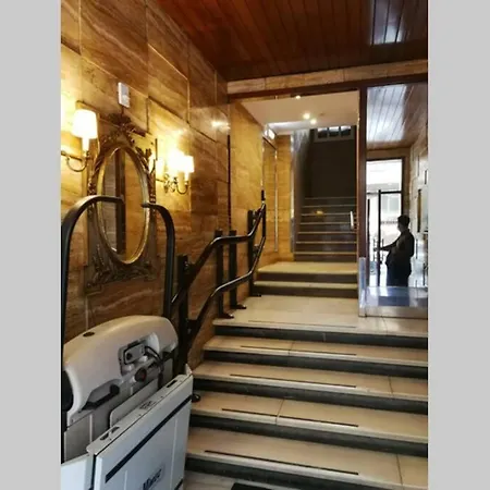 Apto Ramon Y Cajal,1- Centrico Y Cerca De Playa San Lorenzo-3hab Garaje Opc Apartmán