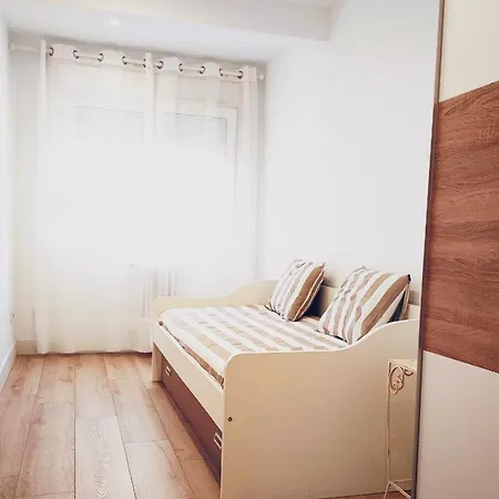 Apartmán Apto Ramon Y Cajal,1- Centrico Y Cerca De Playa San Lorenzo-3hab Garaje Opc *